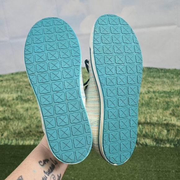 TWISTED X | HOOEY LOPER MOC TOE LACED CANVAS SNEAKERS - Picture 13 of 16